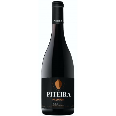 Piteira Premium Red Wine